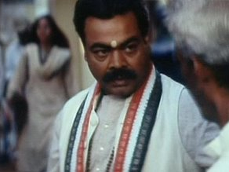 Foto 2 de Sardari Begum 