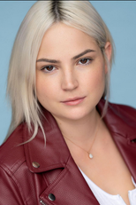 Nicolette Pullen