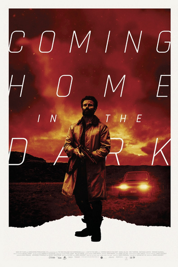  de Filme Voltando para Casa no Escuro (2021)