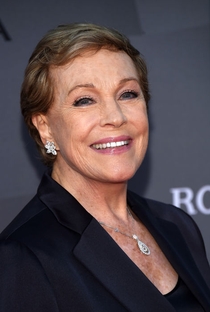 Julie Andrews (1 de Outubro de 1935) Artista Filmow