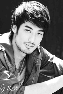 Pakorn Chatborirak - Poster 4