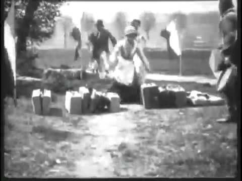 Foto 1 de Une course d'obstacle