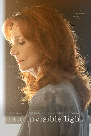  de Filme Into Invisible Light (2018)