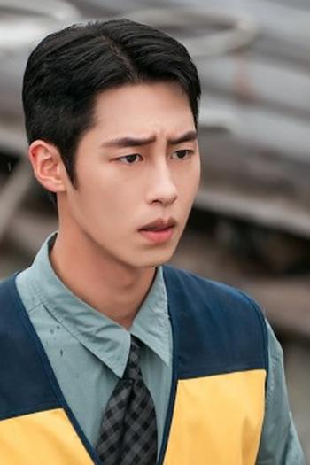 Poster de Episódio 버티는 중입니다. 오늘도 (2026)