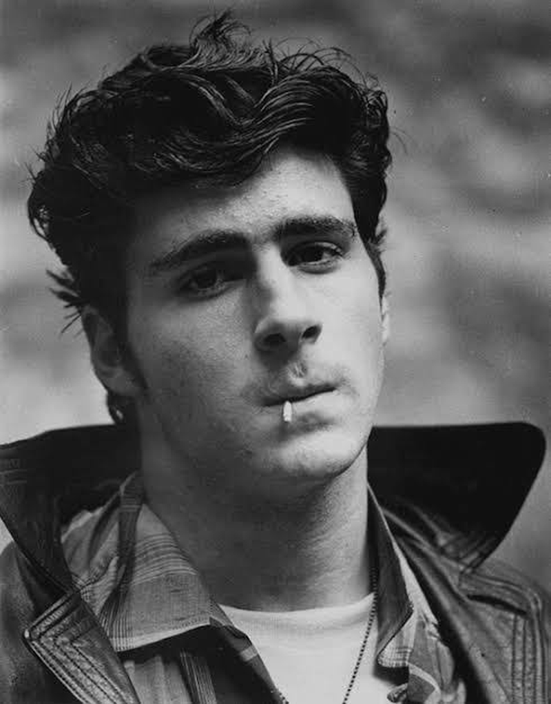Tony Ganios - Foto 2