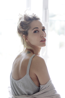 Nana Rodríguez - Poster 3