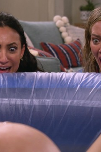 Poster de Episódio Midwife Crisis (2023)