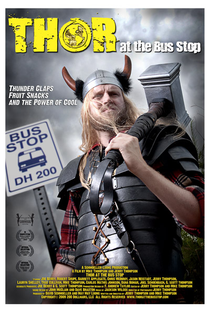 Thor na Parada de Ônibus - Poster / Capa / Cartaz - Oficial 1