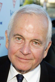 Ian Holm