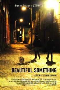 Beautiful Something - Poster / Capa / Cartaz - Oficial 1