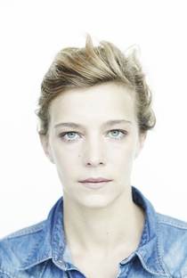 Céline Sallette - Poster 1