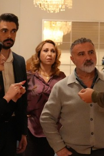 Poster de Episódio 14. Bölüm (2024)