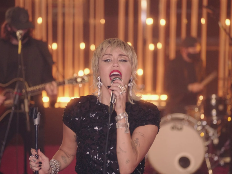 Foto 4 de Miley Cyrus: BBC Radio 1 Live Lounge 2020