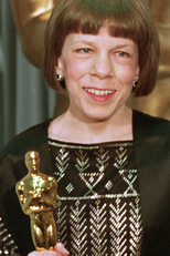 Linda Hunt