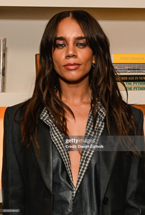 Hannah John-Kamen - Poster 1