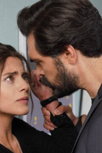 Poster de Episódio 16. Bölüm (2020)