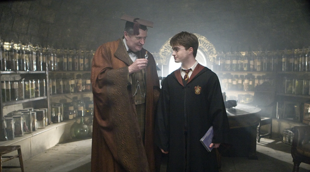 Teoria de Harry Potter revela detalhe sobre Horácio Slughorn