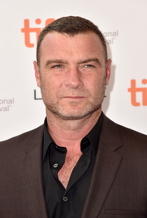 Liev Schreiber - Poster 3