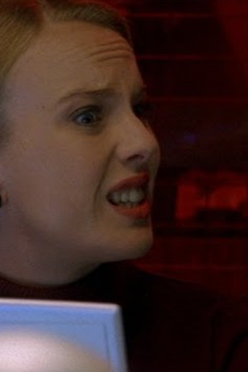 Poster de Episódio Ghosts (2) (2005)
