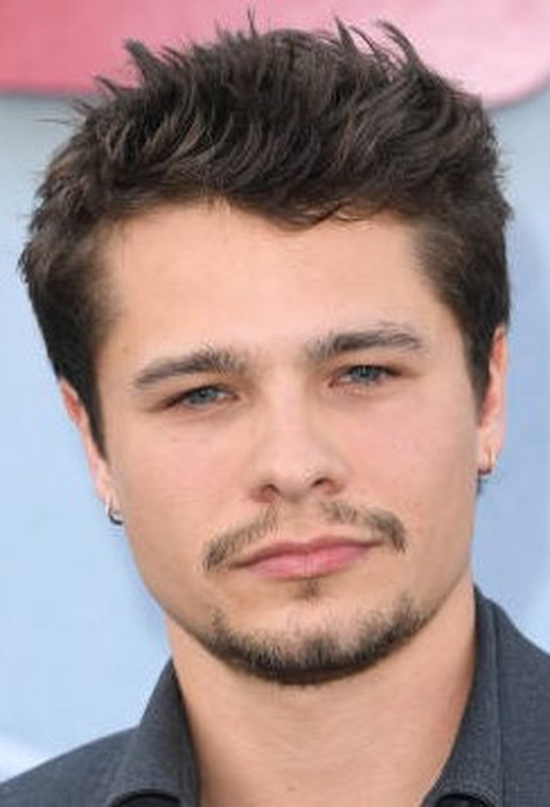 Toby Wallace - Foto 11