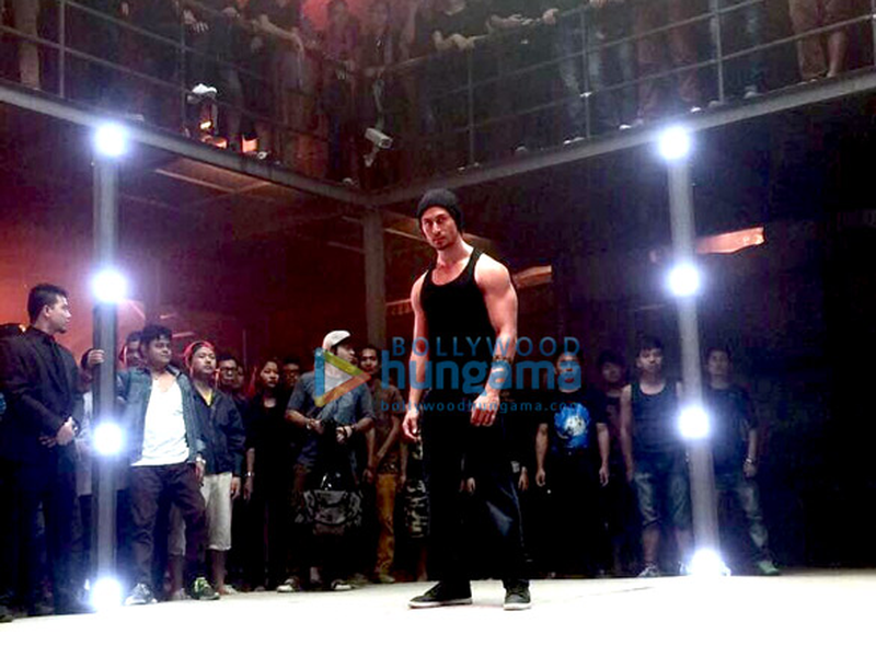 Foto 9 de ‎Baaghi‬