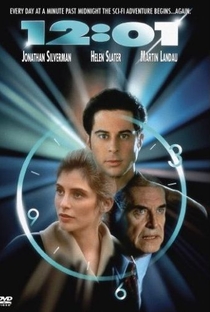 Meia-Noite e Um - Poster / Capa / Cartaz - Oficial 1