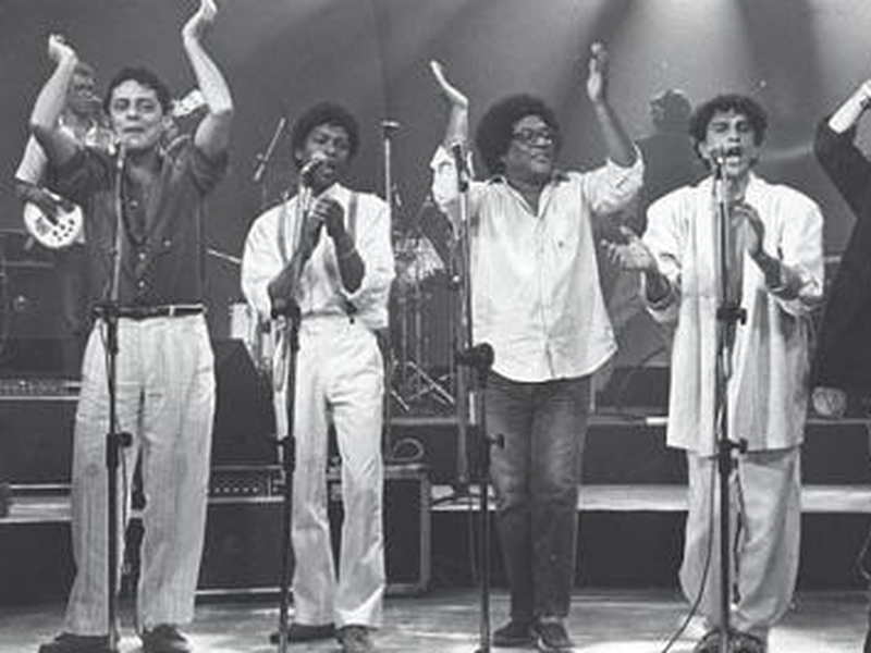 Foto 27 de Chico & Caetano