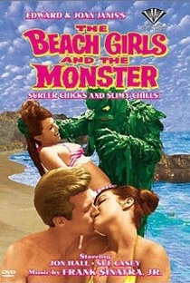 The Beach Girls and the Monster - Poster / Capa / Cartaz - Oficial 1