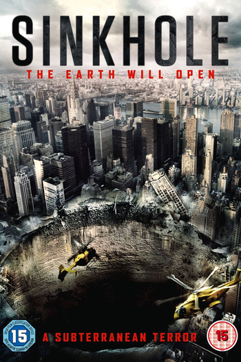  de Filme Sink Hole (2013)