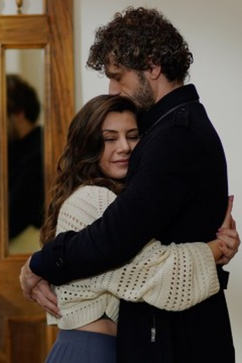 Poster de Episódio 19. Bölüm (2022)