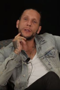 Addiction: Tomorrow Is Going To Be Better - Brandon Novak's Story - Poster / Capa / Cartaz - Oficial 1