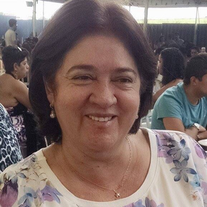 Foto de perfil de Maria Lucia Pires Santana