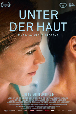 Poster 1 de Filme O Que Há Entre Nós (2015)