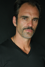 Steven Ogg