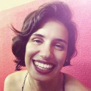 Foto de perfil de Flávia Gândara Simão