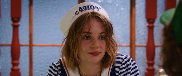 Maya Hawke não seguiu conselhos de Ethan Hawke ao seguir carreira de atriz