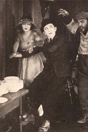  de Curta The Rent Collector (1921)
