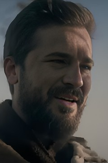 Poster de Episódio 3. Bölüm (2014)