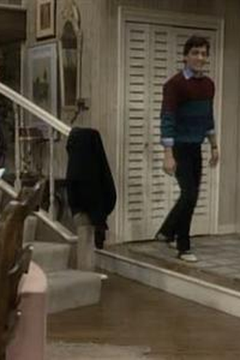 Poster de Episódio Charles 'R' Us (1985)