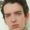 Kodi Smit-McPhee - Foto 1