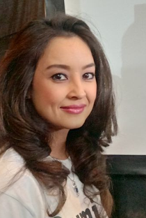 Putri Patricia - Poster 1