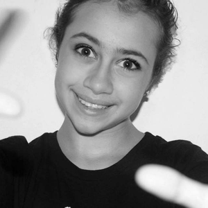 Foto de perfil de Poliana Teixeira Lima
