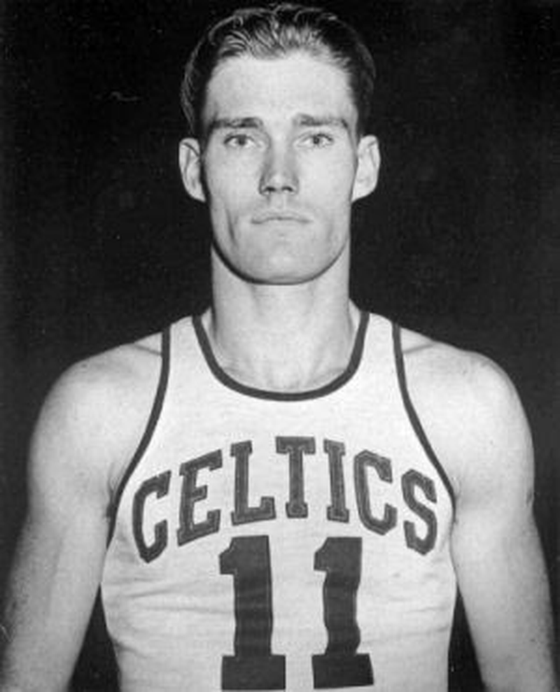 Chuck Connors - Foto 1