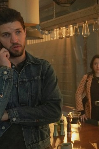 Poster de Episódio Under Pressure (2023)