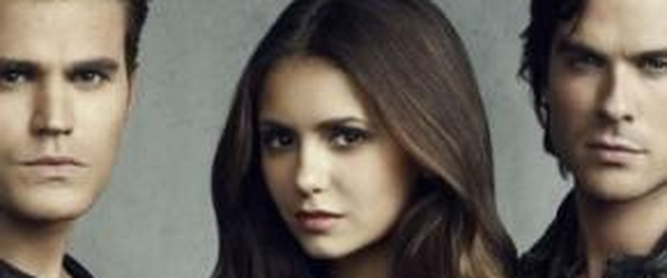 Nina Dobrev é Vista nos Sets de The Vampire Diaries