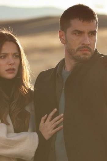 Poster de Episódio 11. Bölüm (2024)