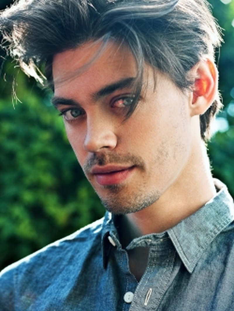 Tom Payne - Foto 9
