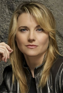 Lucy Lawless - Poster / Capa / Cartaz - Oficial 2