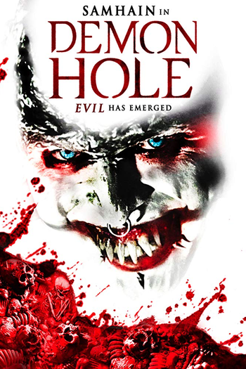  de Filme Demon Hole (2017)