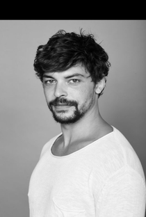 Charlie MacGechan - Poster 1